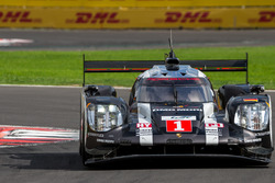#1 Porsche Team Porsche 919 Hybrid: Тімо Бернхард, Марк Веббер, Тімо Бернхард