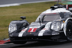 #1 Porsche Team Porsche 919 Hybrid: Тімо Бернхард, Марк Вебер, Брендон Хартлі