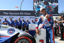 Helio Castroneves, Team Penske Chevrolet pole winner