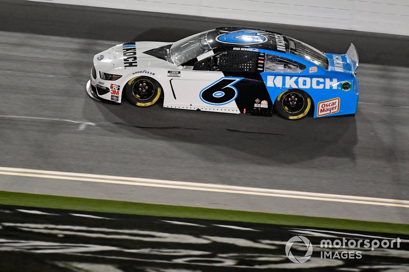 Ryan Newman, Roush Fenway Racing, Ford Mustang Koch Industries