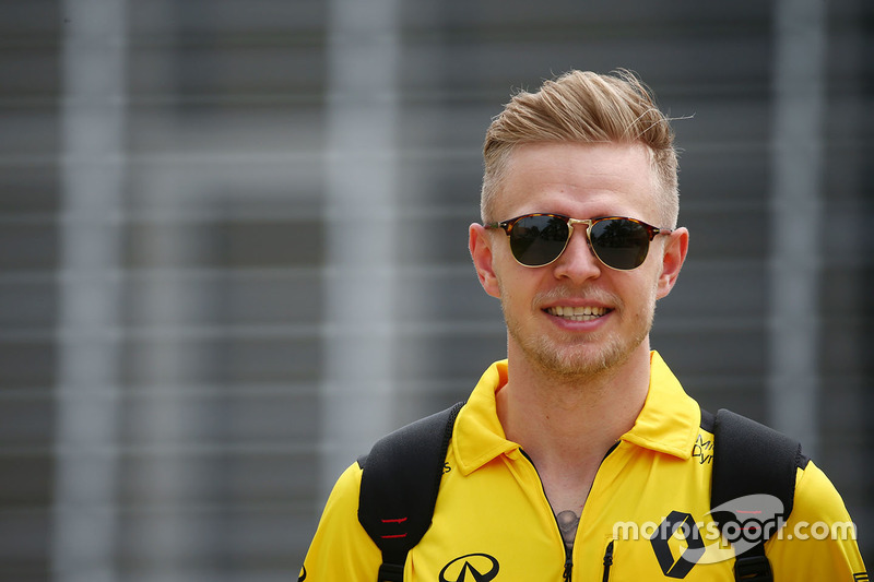 Kevin Magnussen, Renault Sport F1 Team