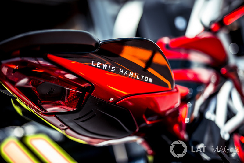 La MV Agusta di Lewis Hamilton, Mercedes-AMG F1