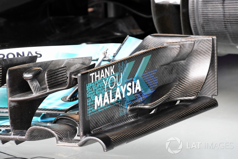 Mercedes AMG F1 W08: Frontflügel