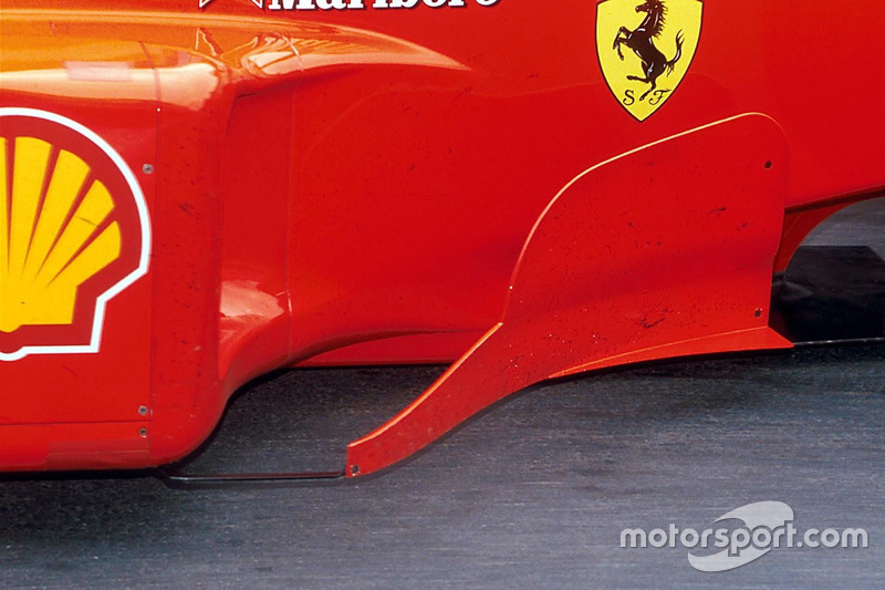 Дефлектор Ferrari F399, послуживший причиной дисквалификации в Малайзии