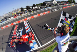 Скотт Діксон, Chip Ganassi Racing Chevrolet takes the win