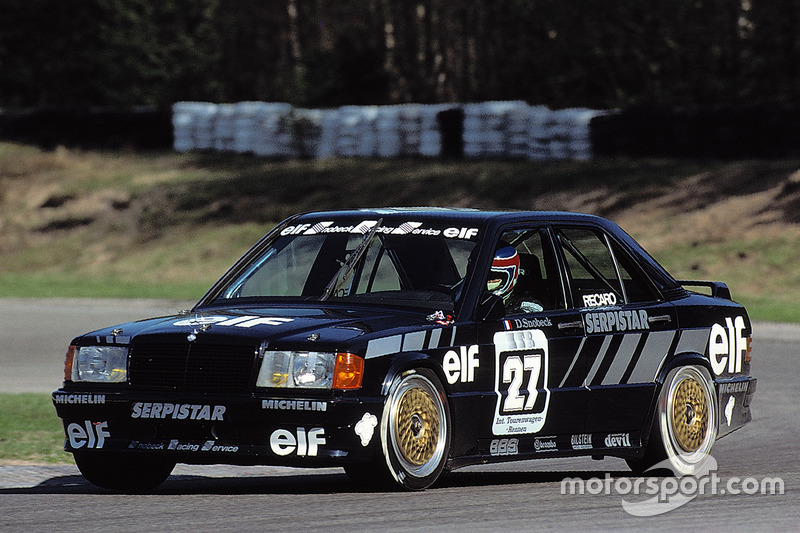 Официальный дебют производителя в DTM состоялся в 1988 году. В этом сезоне Mercedes-Benz 190 E, подготовленной AMG, удалось выиграть шесть гонок