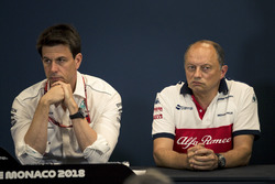 Toto Wolff, Mercedes AMG F1 en Frederic Vasseur, Sauber