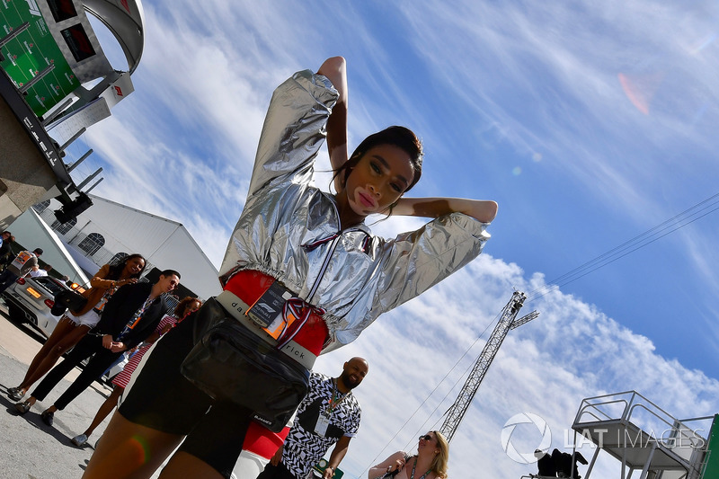 Winnie Harlow - F1 2018 - Kanadai Nagydíj