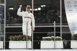 Podyum: yarış galibi Valtteri Bottas, Mercedes AMG F1