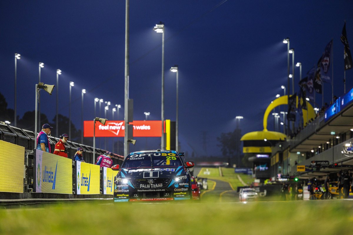 Chaz Mostert, Walkinshaw Andretti United Holden