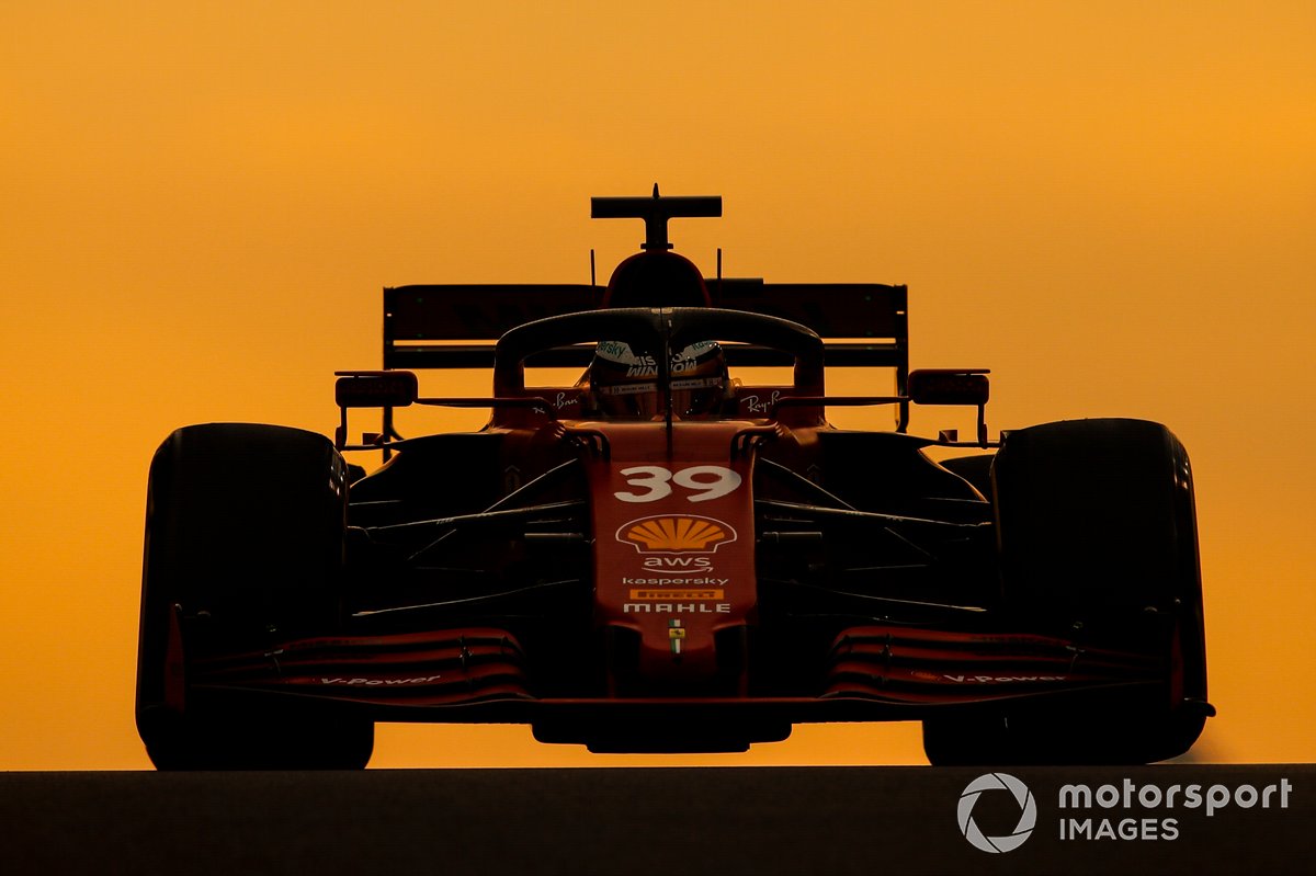 Роберт Шварцман, Ferrari SF21, тесты в Абу-Даби