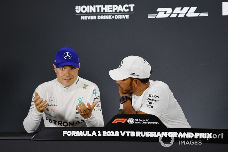 Valtteri Bottas, Mercedes AMG F1 and Lewis Hamilton, Mercedes AMG F1 in the press conference