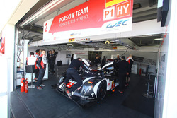 #2 Porsche Team Porsche 919 Hybrid: Romain Dumas, Neel Jani, Marc Lieb