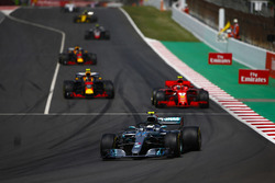 Валттері Боттас, Mercedes AMG F1 W09, Кімі Райкконен, Ferrari SF71H, Макс Ферстаппен, Red Bull Racing