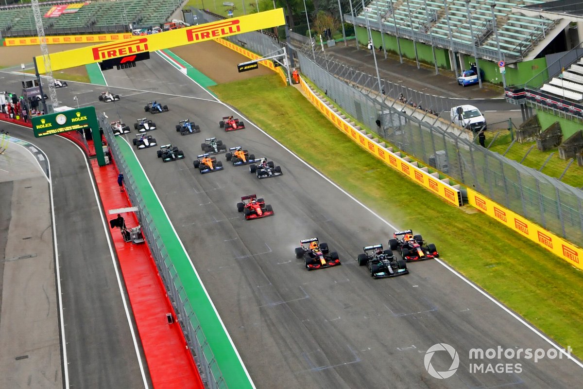 De Formule 1 komt met een sprintrace op zaterdag.