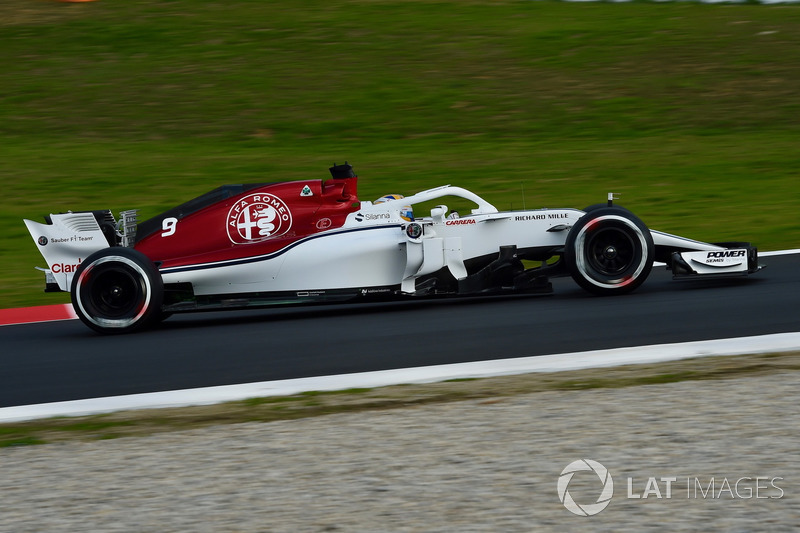 Sauber C37
