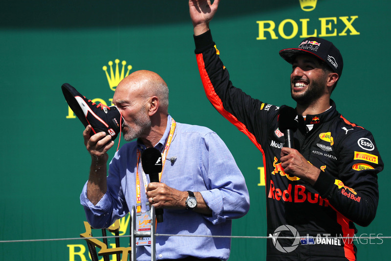 Podium: Patrick Stewart, Daniel Ricciardo, Red Bull Racing