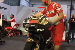 Neue Verkleidung am Bike von Jorge Lorenzo, Ducati Team