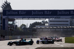 Start: Oliver Turvey, NEXTEV TCR Formula E Team, führt