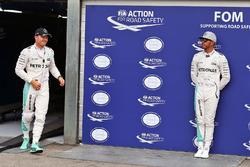 Polesitter Nico Rosberg, Mercedes AMG F1 in parc ferme with team mate Lewis Hamilton, Mercedes AMG F