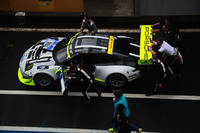 Endurance Photos - #911 Manthey Racing, Porsche 911 GT3 R: Michael Ammermüller, Kevin Estre