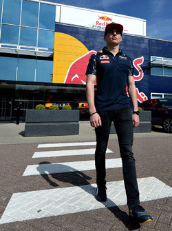 Max Verstappen, Red Bull Racing, beim Werksbesuch