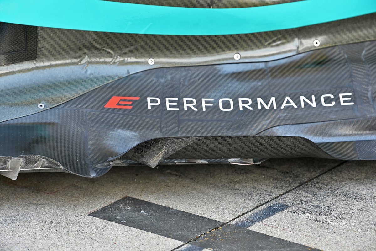 Detalle del Mercedes W13