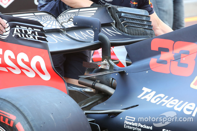 Ajustes traseros en el RB14 de Red Bull para Mónaco