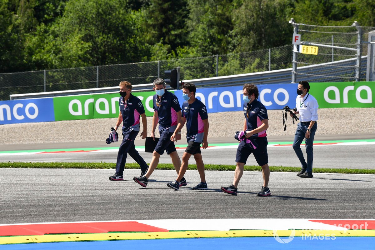 Sergio Perez, Racing Point walks the track