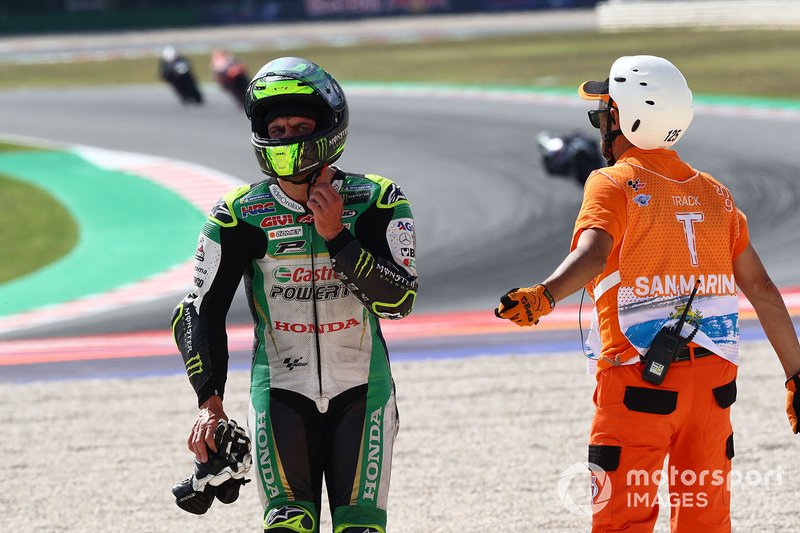 Cal Crutchlow, Team LCR Honda na zijn crash tijdens de Grand Prix van San Marino