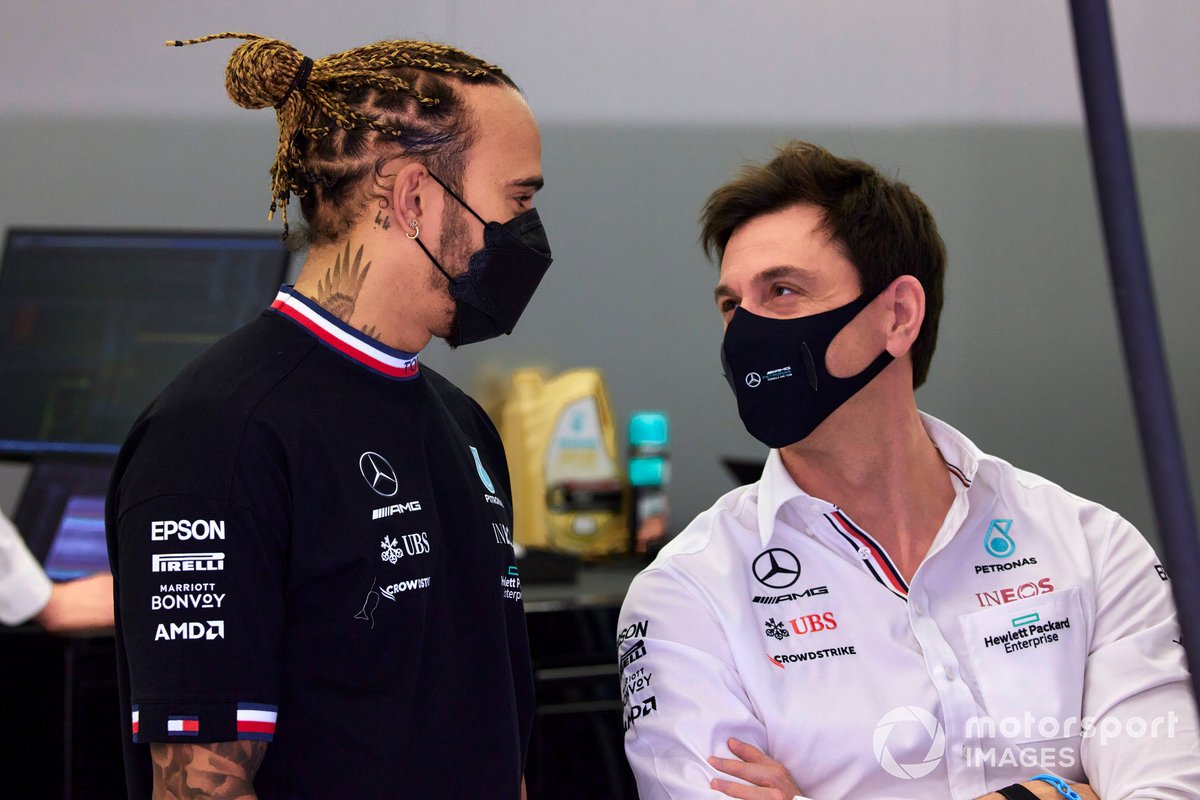 Lewis Hamilton, Mercedes y Toto Wolff, Jefe de Mercedes F1.