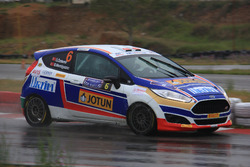 06 Ford Motorsport Turkey Ümit Can Özdemir Batuhan Memişyazıcı Ford Fiesta R2t 4