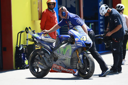 Bike von Valentino Rossi, Yamaha Factory Racing, nach Crash