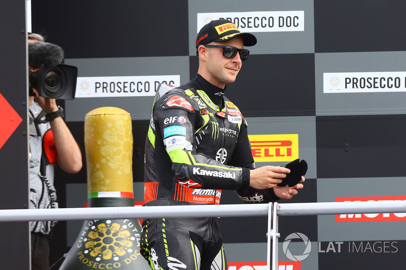 Podio: il secondo classificato Jonathan Rea, Kawasaki Racing