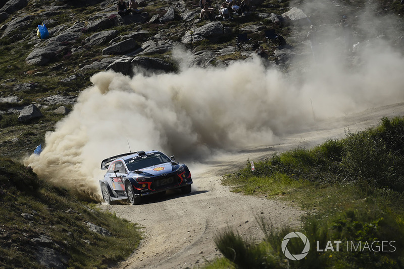 Тьєррі Ньовілль, Ніколя Жильсуль, Hyundai i20 WRC, Hyundai Motorsport