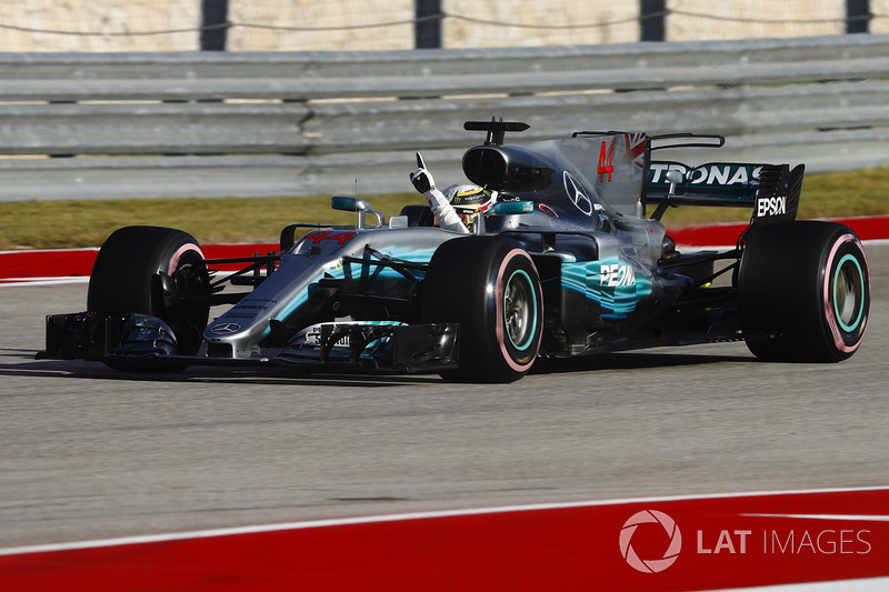 Ganador de la pole Lewis Hamilton, Mercedes AMG F1 W08