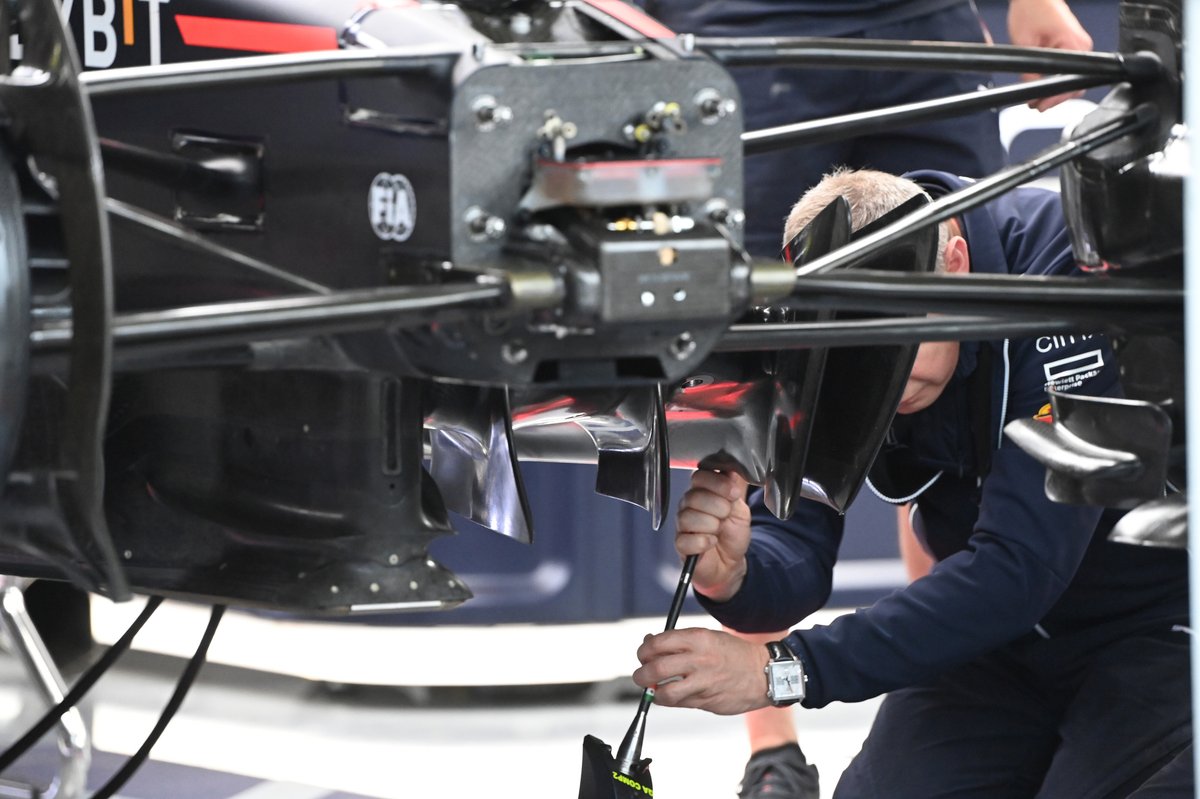 Detalle del frontal del Red Bull Racing R18
