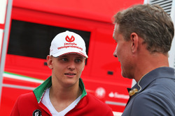 Мік Шумахер, Prema Powerteam коментатор формули 1 на Channel 4 F1 Девід Култхард