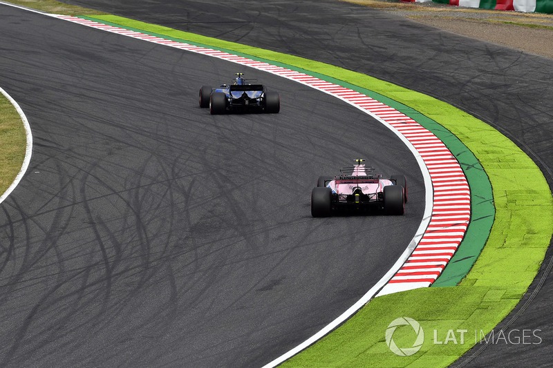 Естебан Окон, Sahara Force India VJM10