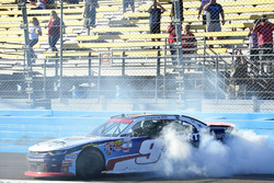 Yarış galibi William Byron, JR Motorsports Chevrolet