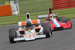 Neil Glover, Gethin Chevron B37
