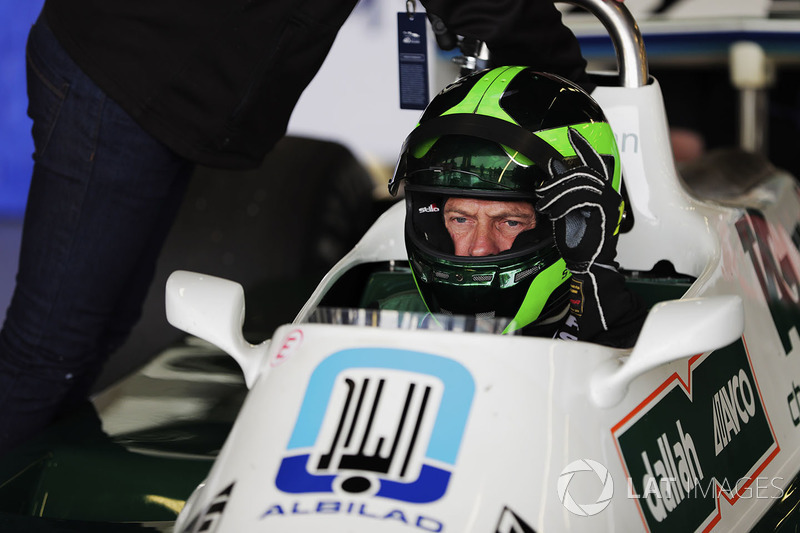 Williams FW07