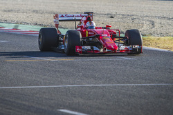 Sebastian Vettel, Ferrari SF15-T testing 2017-spec Pirelli tyres