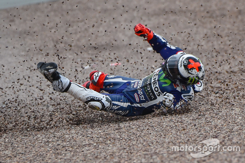 Аварія Хорхе Лоренсо, Yamaha Factory Racing