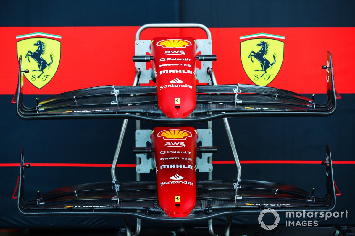 Alerones delanteros y conos de nariz del Ferrari F1-75 en el pit lane
