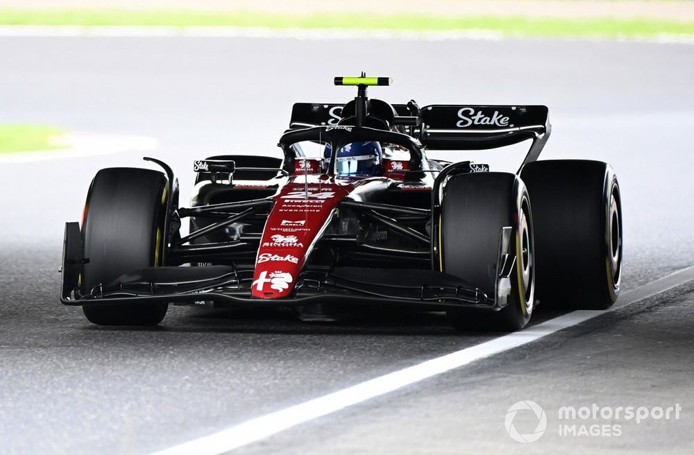 Zhou Guanyu, Alfa Romeo C43
