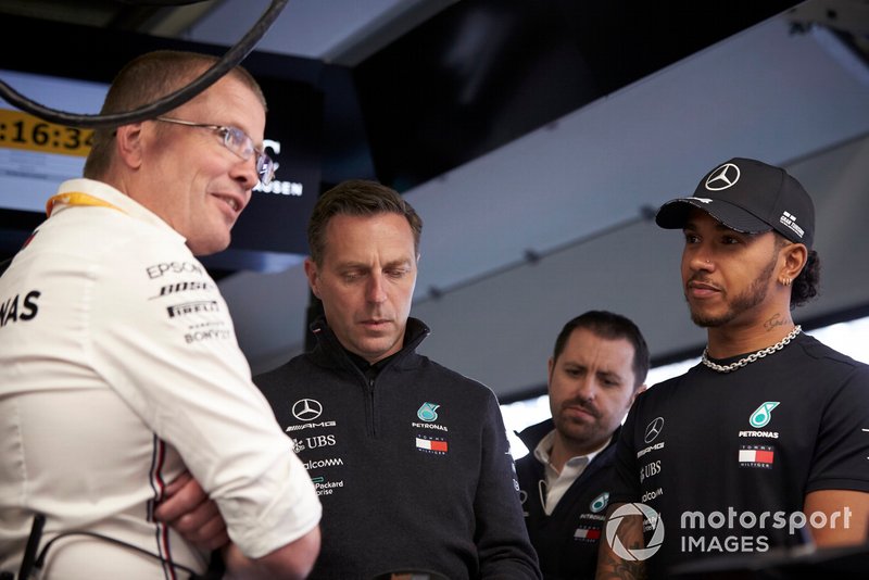 Andy Cowell, Managing Director, HPP, Mercedes AMG, and Lewis Hamilton, Mercedes AMG F1
