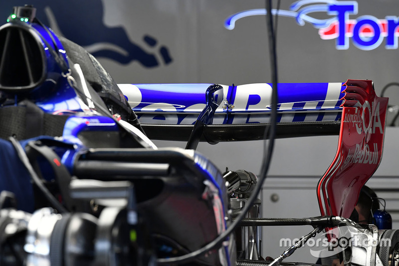 Toro Rosso STR12: Heckflügel