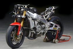 Yamaha OW01 di Fabrizio Pirovano