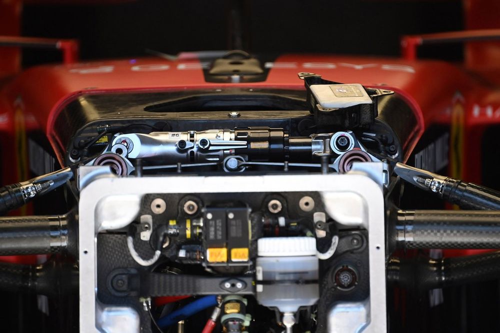 Ferrari SF-23 detalle del panel frontal de dirección
